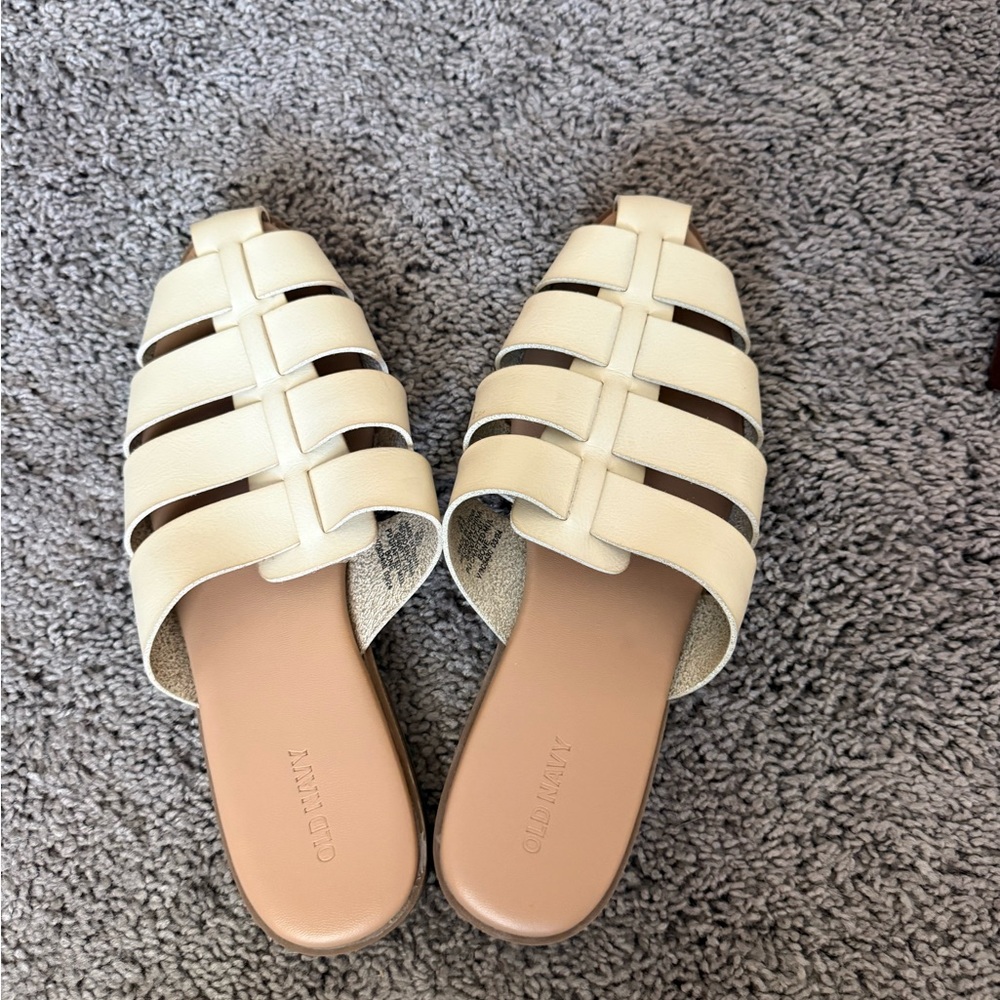 Old Navy Cream Woven Slide Sandals